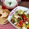 Salsa tzatziki e insalata greca