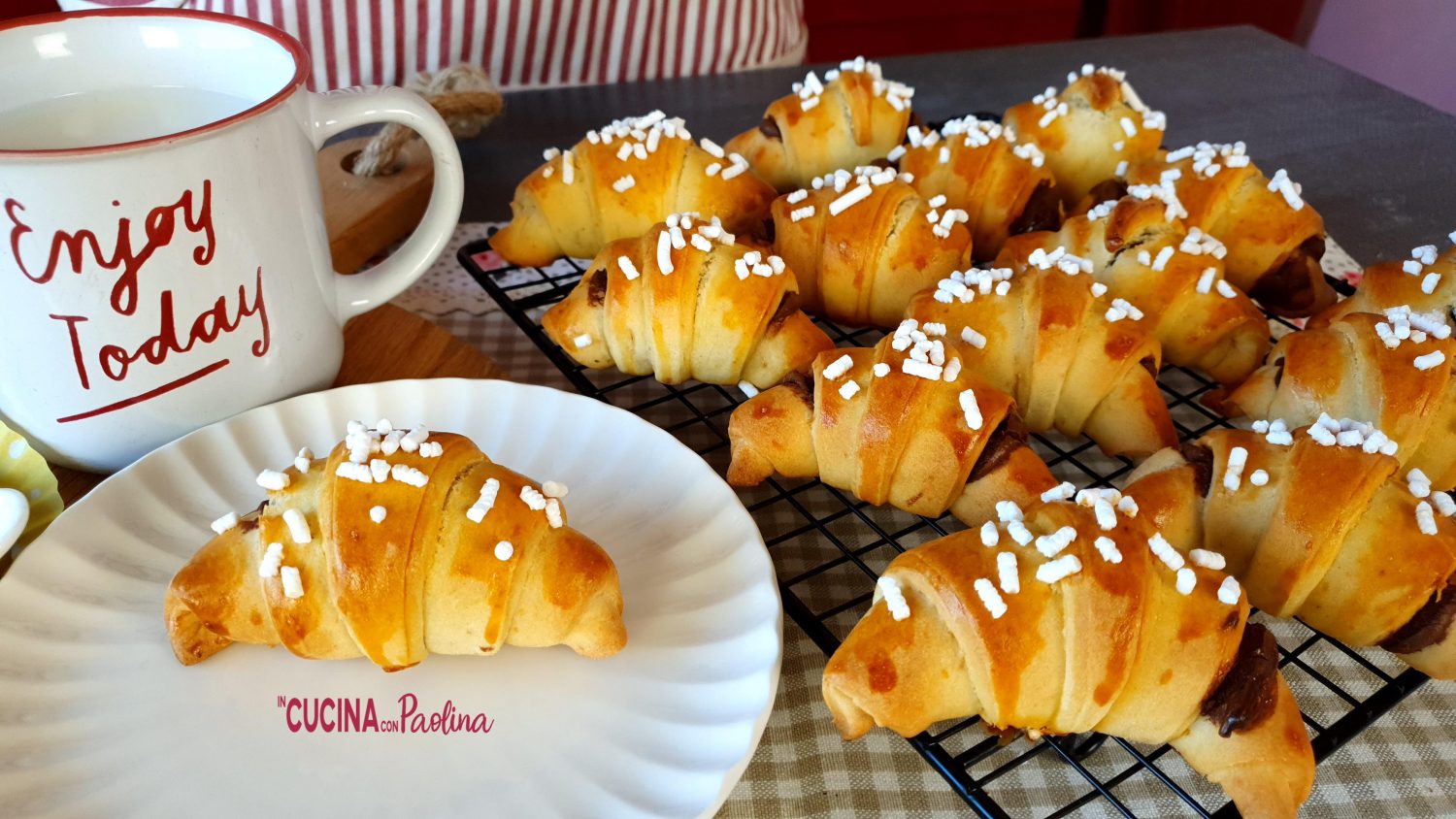 Cornetti morbidi e leggeri per la colazione - Il piacere dei sensi