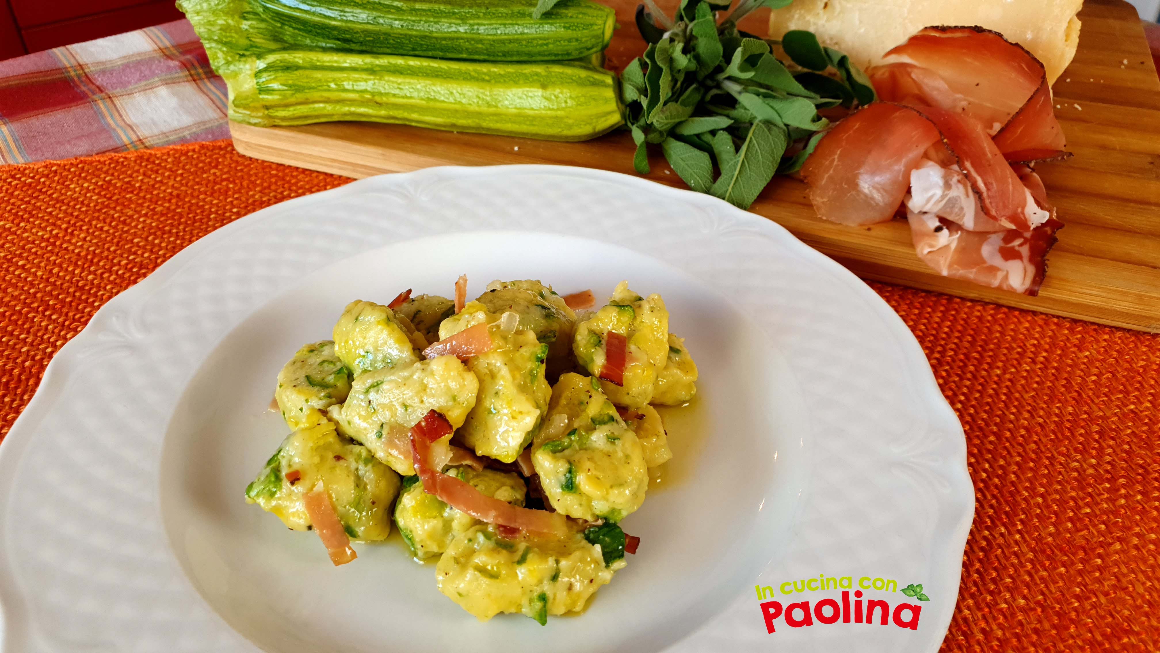 gnocchi di zucchine con burro, salvia e speck